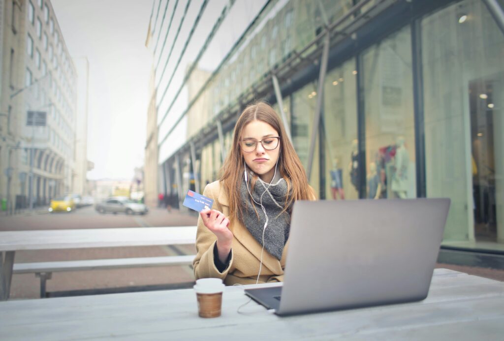 How Smart Professionals Network in 2024